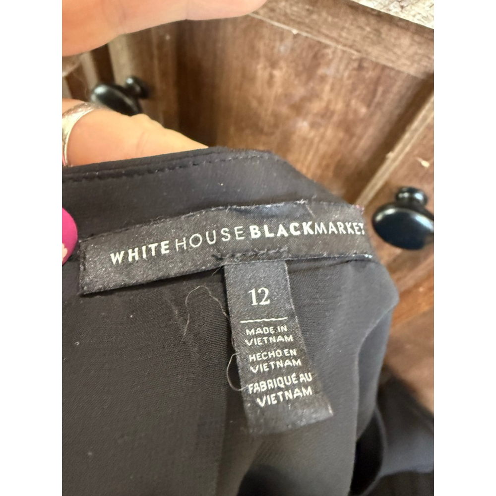 Women's White House Black Market Black Sleeveless V-Neck Tank Top Size 12 - Picture 8 of 10